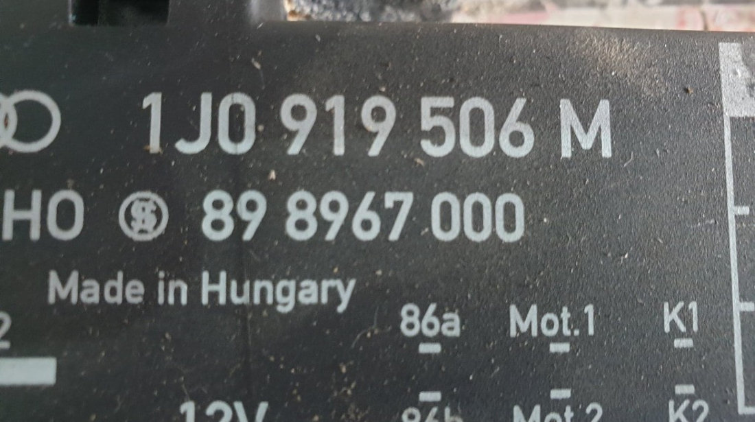 Releu ventilator VW Golf IV cod piesa : 1J0919506M