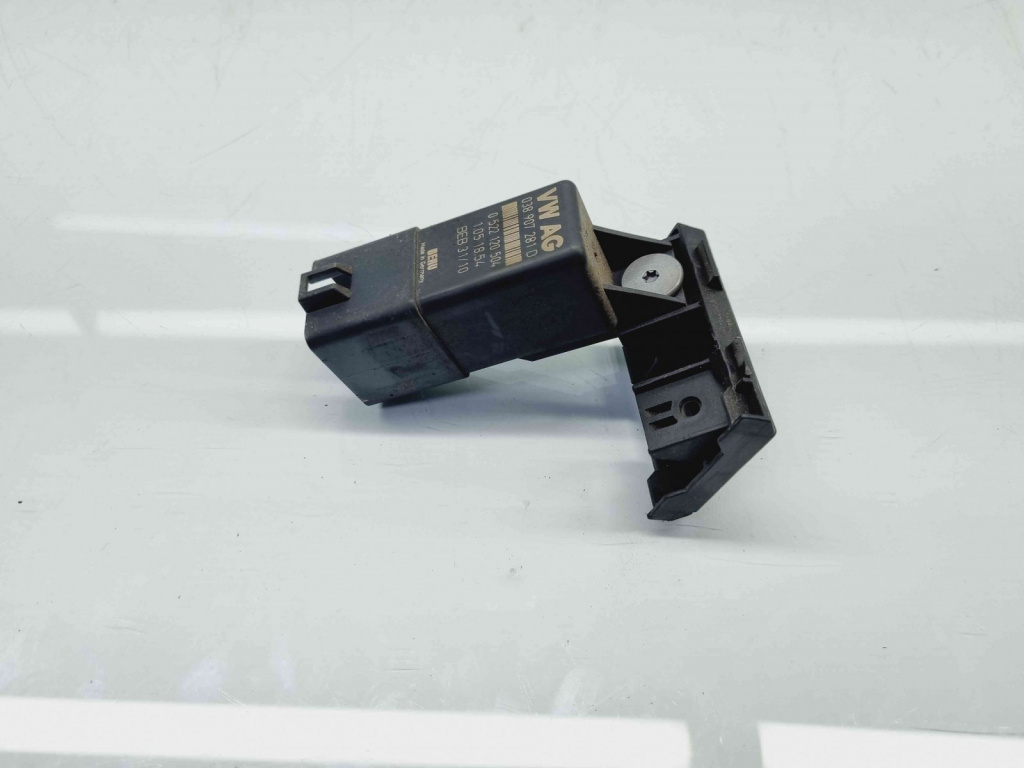 Releu Volkswagen Scirocco (137) Coupe [Fabr 2008-2017] 038907281D