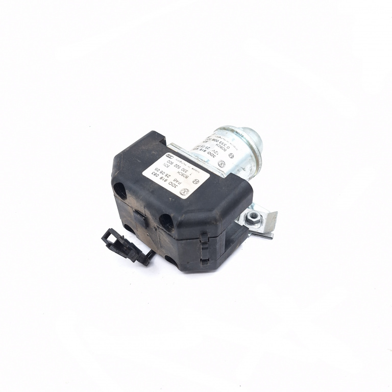 Releu Vw Phaeton (3D) 2002-2016 3.0 V6 Tdi 4Motion Bmk Motorina 3D0919083, 3D0919433, 1330522900, 0333006020 Bosch