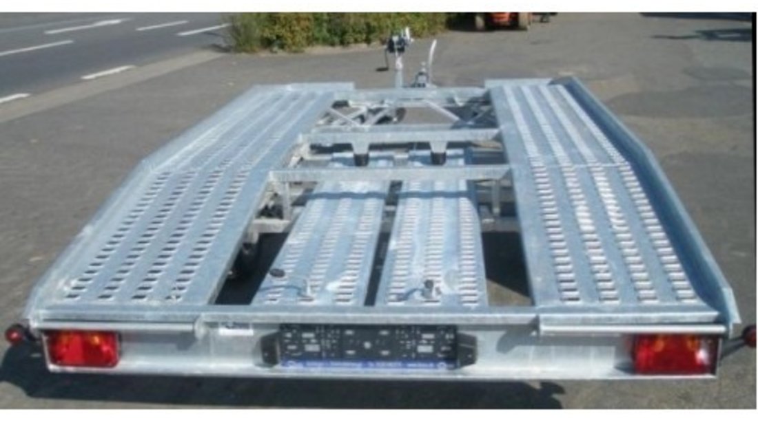 Remorca platforma auto transport vehicule Boro Adam 2700Kg, dimensiune utila de 5000 x 2000 mm