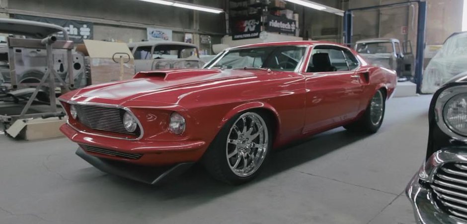 Renasterea unui Ford Mustang clasic, in haine moderne si puternice Renasterea unui Ford Mustang clasic, in haine moderne si puternice