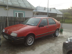 Renault 19 nedumerire!