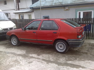 Renault 19 nedumerire!