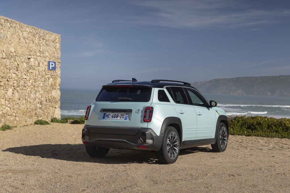 Renault 4 E-Tech - Galerie foto