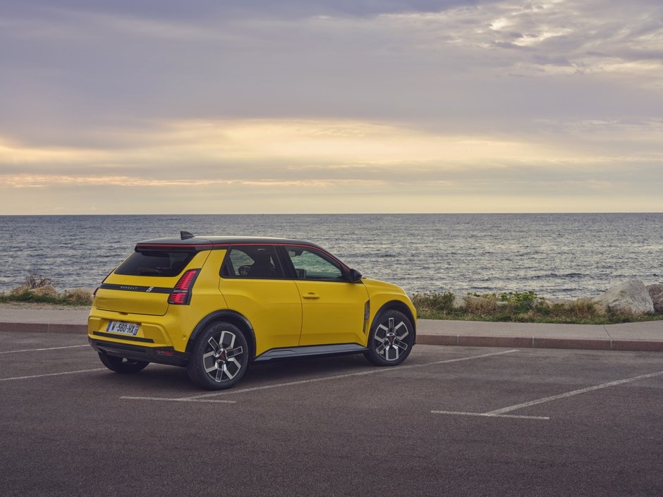 Renault 5 E-Tech - Galerie foto
