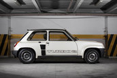 Renault 5 Turbo 2 scos la licitatie