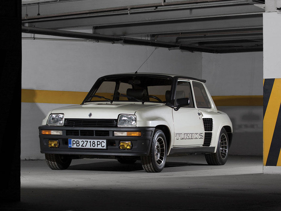 Renault 5 Turbo 2 scos la licitatie