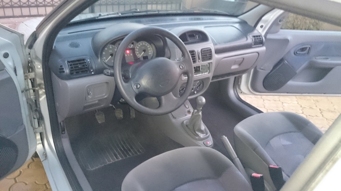 Renault Clio 1.2 1999