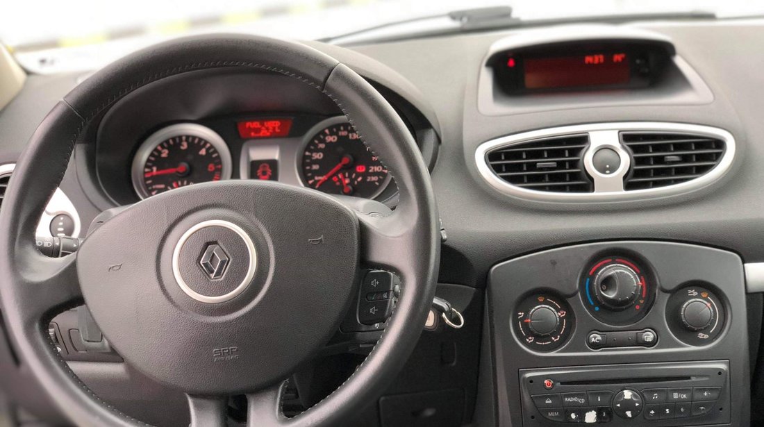 Renault Clio 1.5 DCI 2011