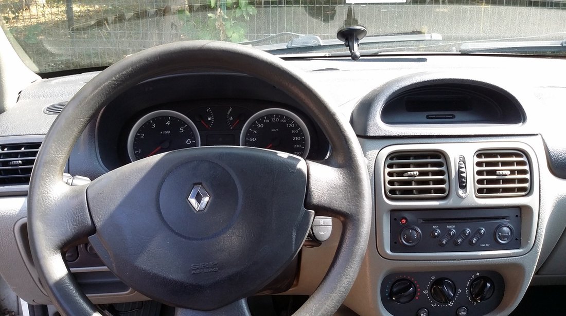 Renault Clio 1.5dci fidji 2005