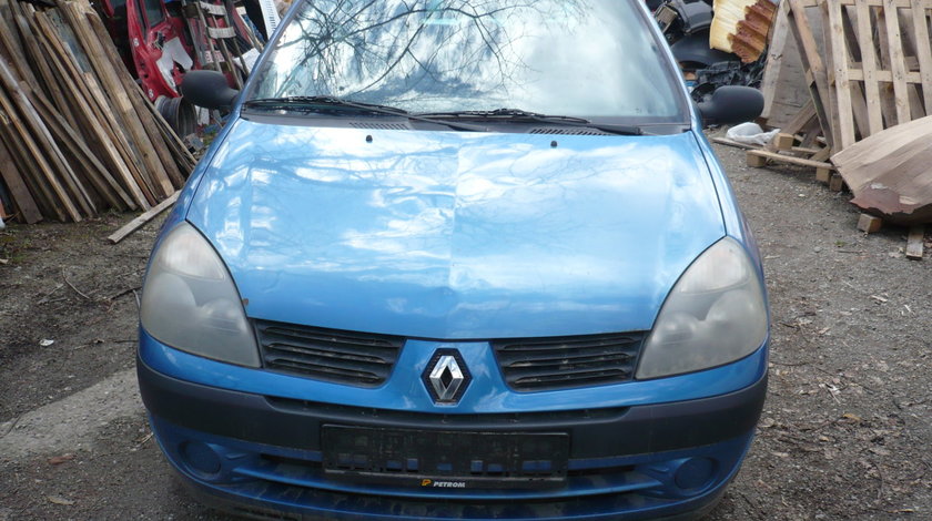 Renault Clio 2 1.2 16V benzina cu Cutie Semiautomata an 2003