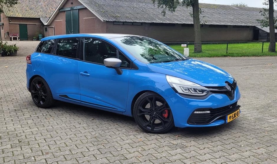 Renault Clio Grandtour cu motor de Clio RS