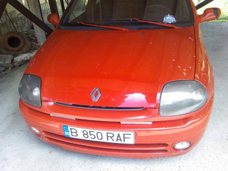 Renault Clio hback