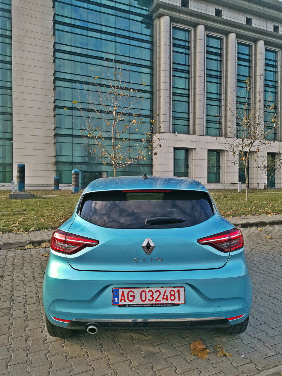 Renault Clio Intense Blue dCi 115