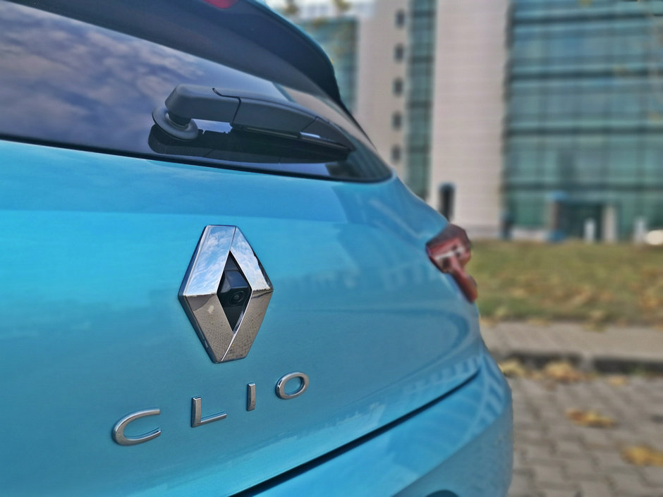 Renault Clio Intense Blue dCi 115