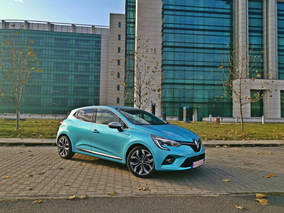 Renault Clio Intense Blue dCi 115