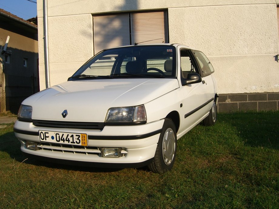 Renault Clio MK1