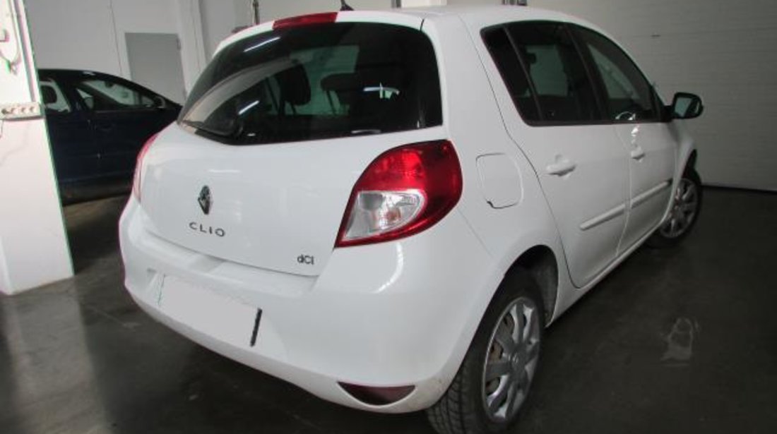 Renault Clio Team 1.5 dCi 75 CP Keyless Go 2012