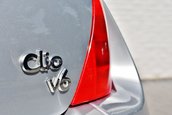 Renault Clio V6 cu 7.100 km de vanzare