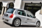 Renault Clio V6 cu 7.100 km de vanzare