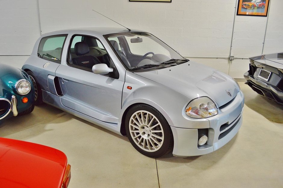 Renault Clio V6 de vanzare in SUA