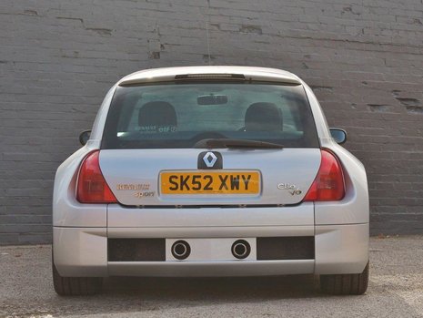 Renault Clio V6 de vanzare