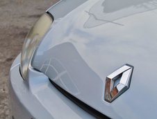Renault Clio V6 de vanzare