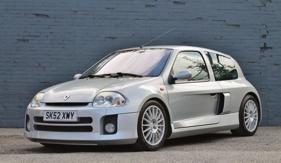 Renault Clio V6 de vanzare