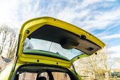 Renault Clio V6 Phase 2 vandut cu 90.000 de lire sterline