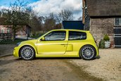 Renault Clio V6 Phase 2 vandut cu 90.000 de lire sterline