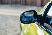 Renault Clio V6 Phase 2 vandut cu 90.000 de lire sterline