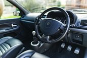 Renault Clio V6 Phase 2 vandut cu 90.000 de lire sterline