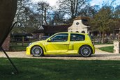 Renault Clio V6 Phase 2 vandut cu 90.000 de lire sterline