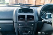 Renault Clio V6 Phase 2 vandut cu 90.000 de lire sterline
