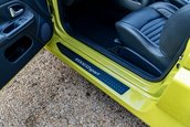 Renault Clio V6 Phase 2 vandut cu 90.000 de lire sterline