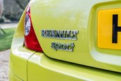 Renault Clio V6 Phase 2 vandut cu 90.000 de lire sterline