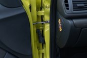 Renault Clio V6 Phase 2 vandut cu 90.000 de lire sterline