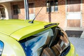Renault Clio V6 Phase 2 vandut cu 90.000 de lire sterline