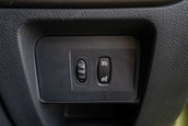 Renault Clio V6 Phase 2 vandut cu 90.000 de lire sterline