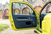 Renault Clio V6 Phase 2 vandut cu 90.000 de lire sterline
