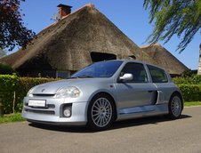 Renault Clio V6 Phase I de vanzare