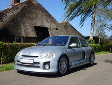 Renault Clio V6 Phase I de vanzare