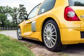 Renault Clio V6