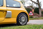 Renault Clio V6