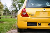 Renault Clio V6