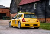 Renault Clio V6