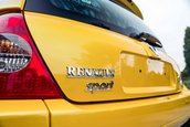 Renault Clio V6