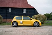 Renault Clio V6