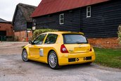Renault Clio V6