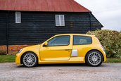 Renault Clio V6